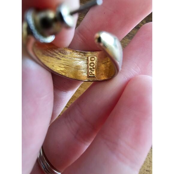 Vintage 1990s Stamped PAOO Teardrop Shape Hoop Earnings Enamel Cream Gold Tone - Picture 4 of 5